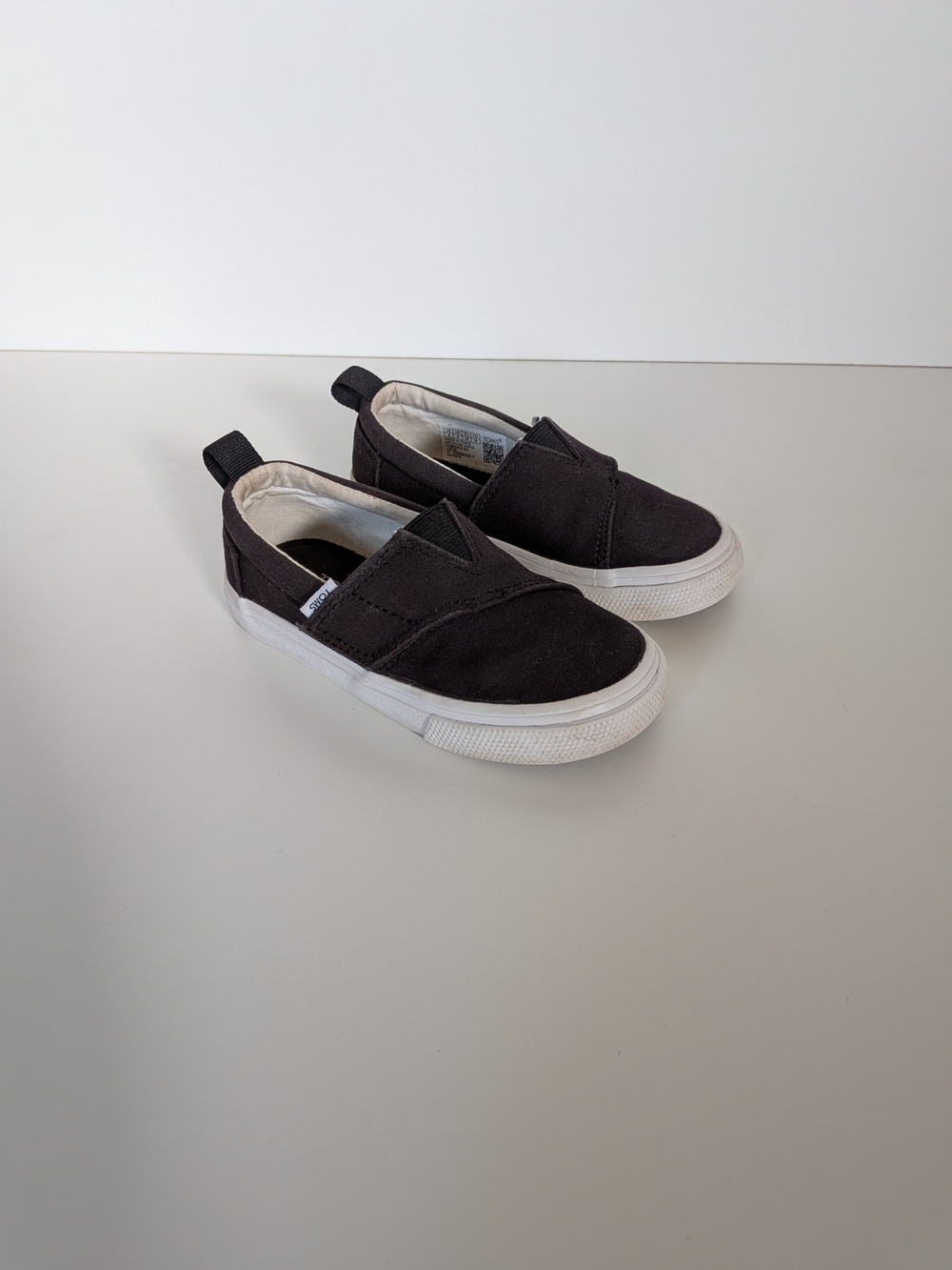 Toms Fenix Black Slip-On Canvas Kids Sneakers 9